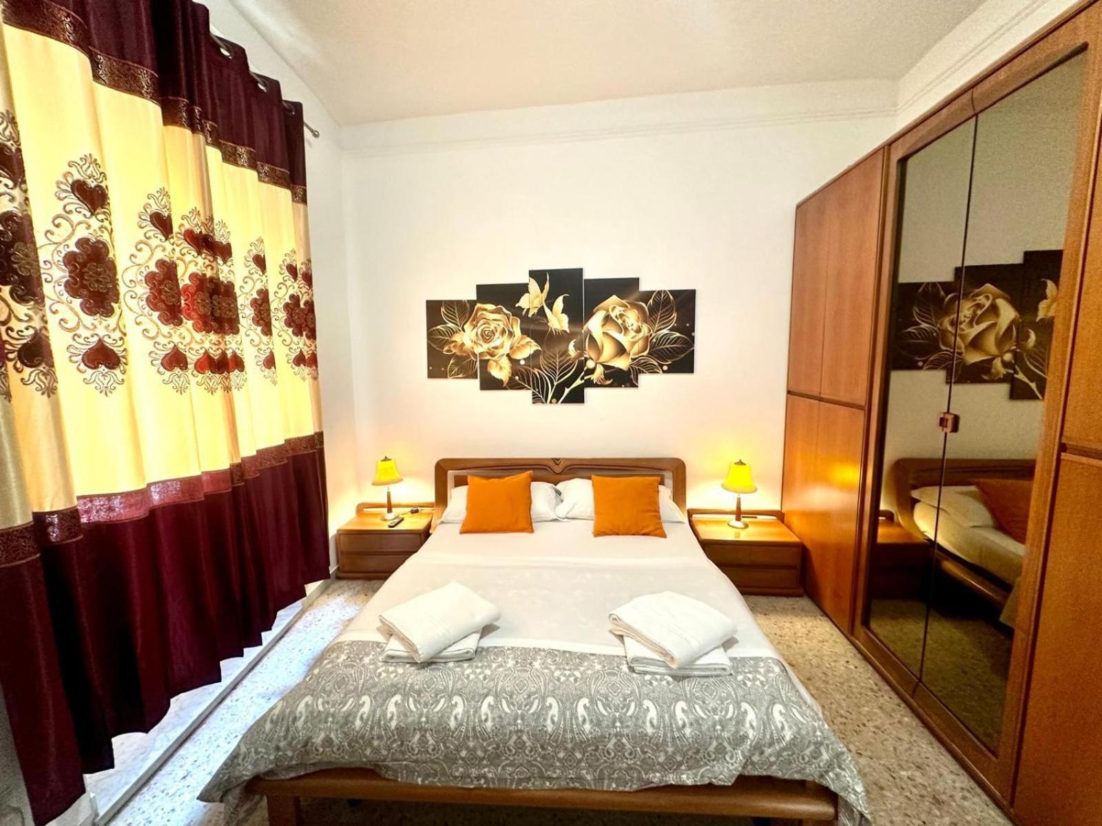 4 Bed Rooms Luxury Apartment Near Colosseum Rome Exterior photo